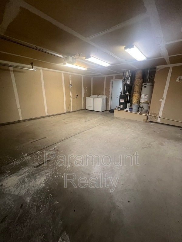 Building Photo - 1230 Mohr Cir