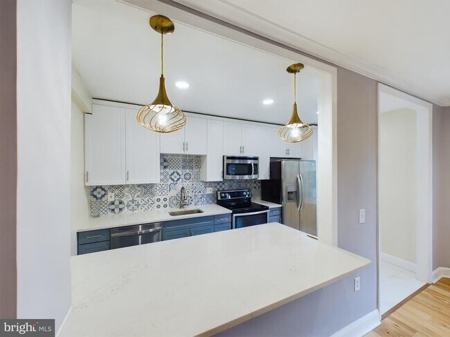 Building Photo - 3051 Idaho Ave NW