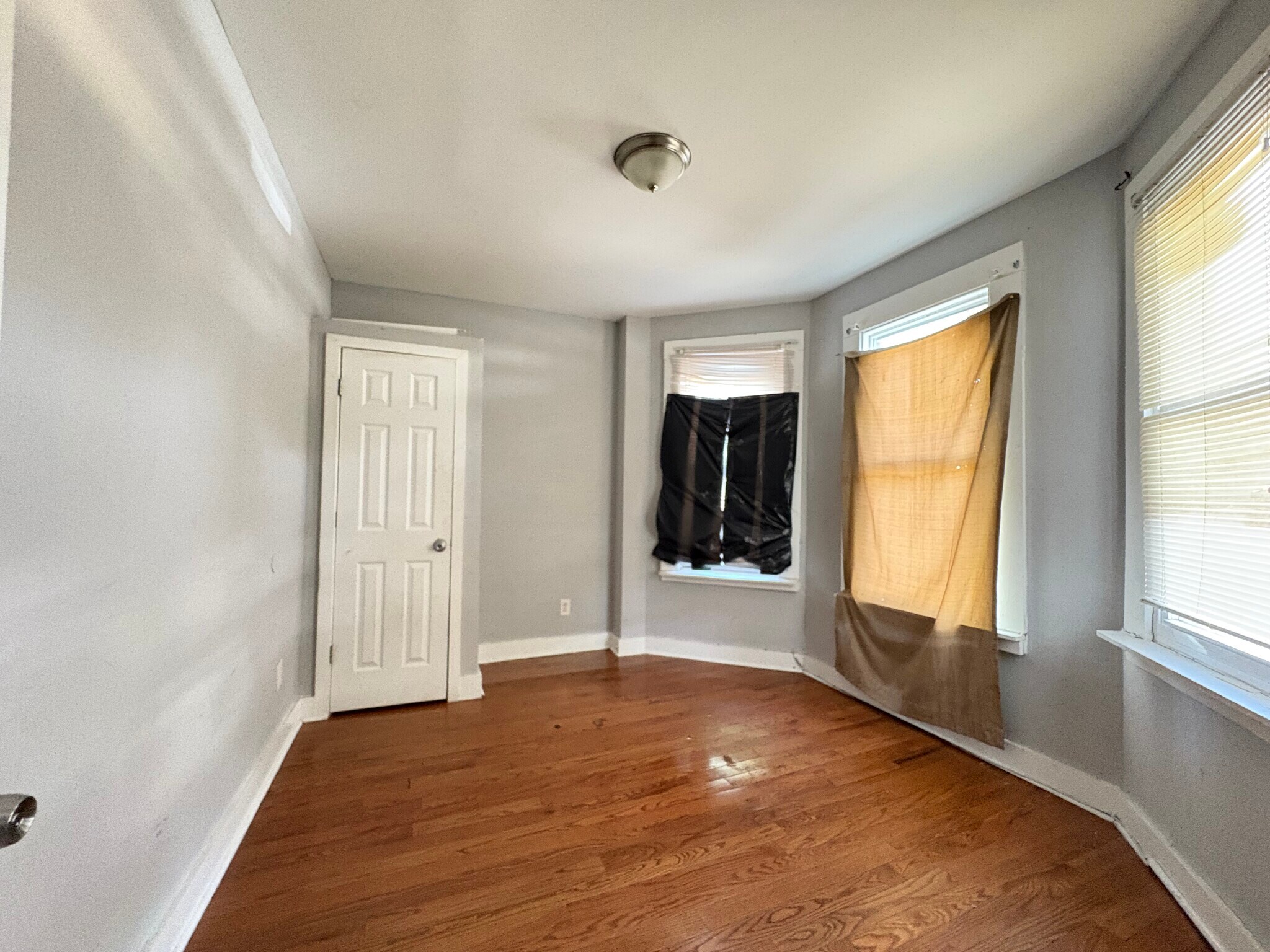 Unit 1 - 118 Cedar Ave