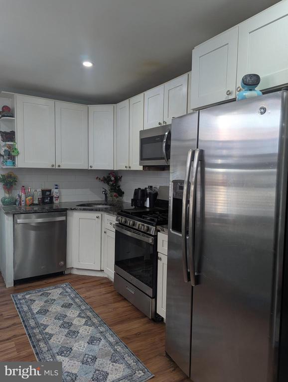 Building Photo - 1121 Eleventh St