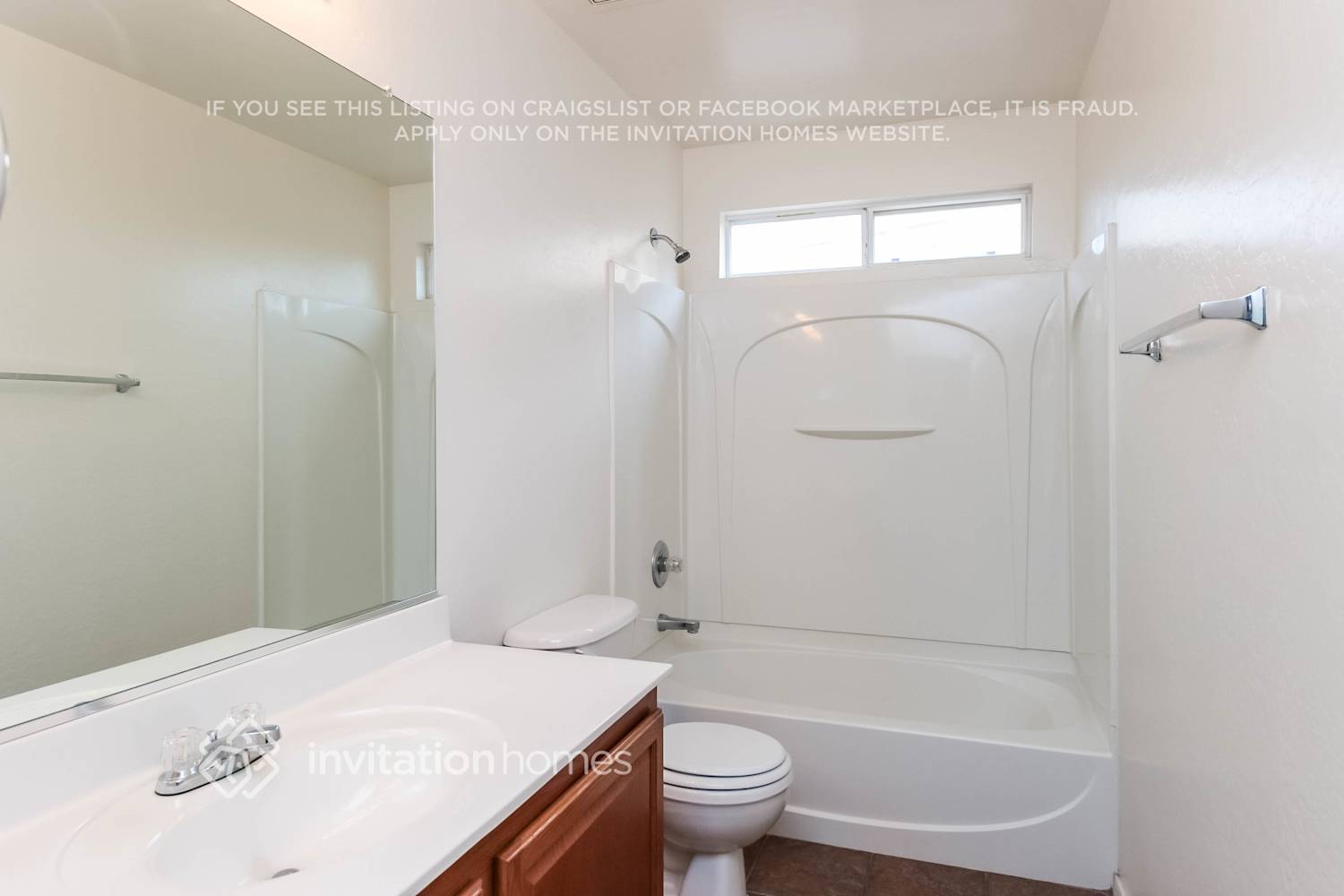 Building Photo - 22388 W La Vista Cir
