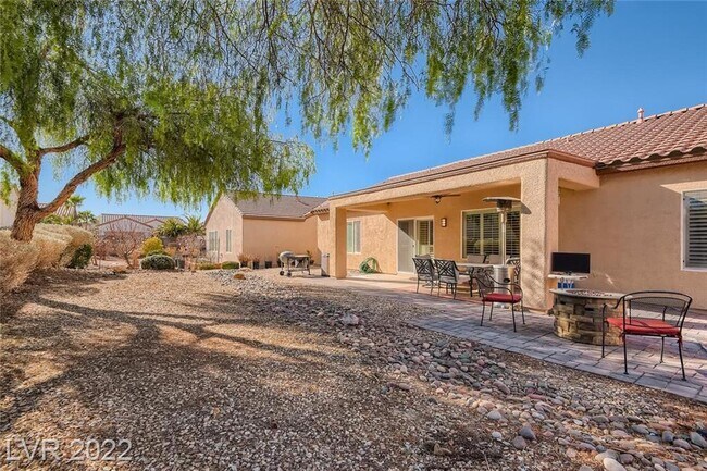 Building Photo - 2249 Canyonville Dr