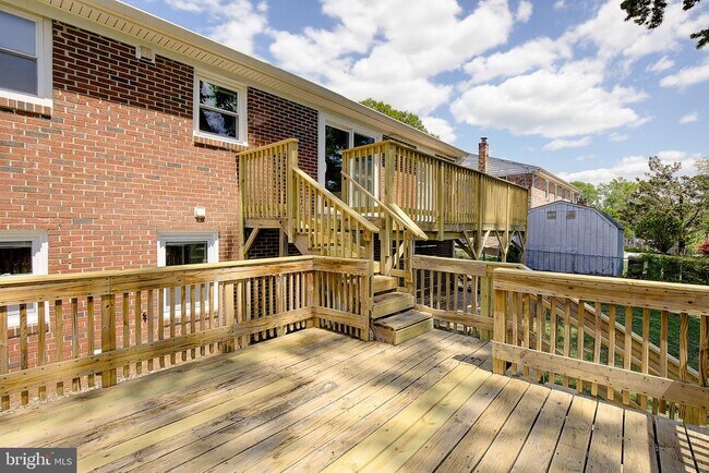 Building Photo - 6417 Kaine Dr