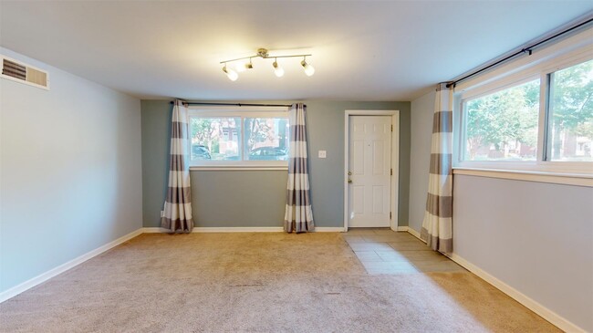 Building Photo - 7030 Clayton Rd