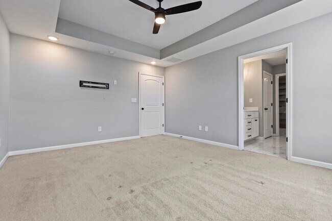 Building Photo - 2681 Rockaway Pl