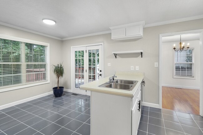 Building Photo - 1841 Darlington Dr