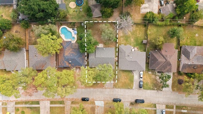 Building Photo - 23114 Earlmist Dr