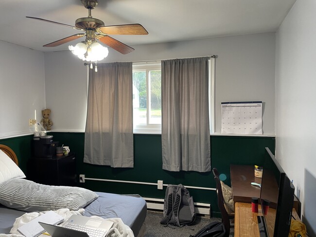 Building Photo - 1135 Beech St