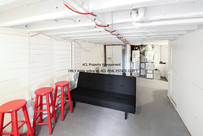 Building Photo - Nicely Located, Pet Friendly, Lake Merritt area home for rent