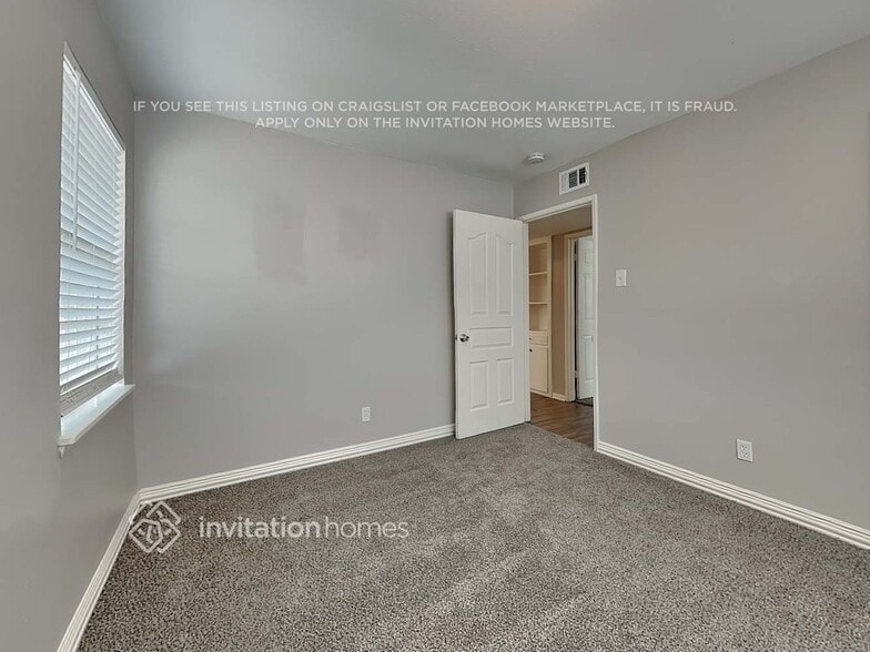 Building Photo - 721 Westover Dr