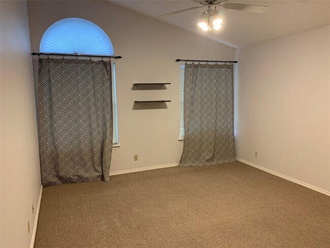 Building Photo - 17130 Copperhead Dr