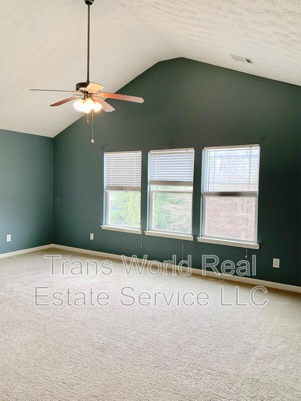 Building Photo - 917 Crested Hawk Trail