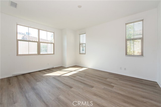 Building Photo - 61 Quill