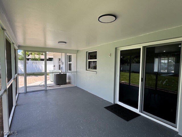 Building Photo - 5214 Sunnybrook Ct