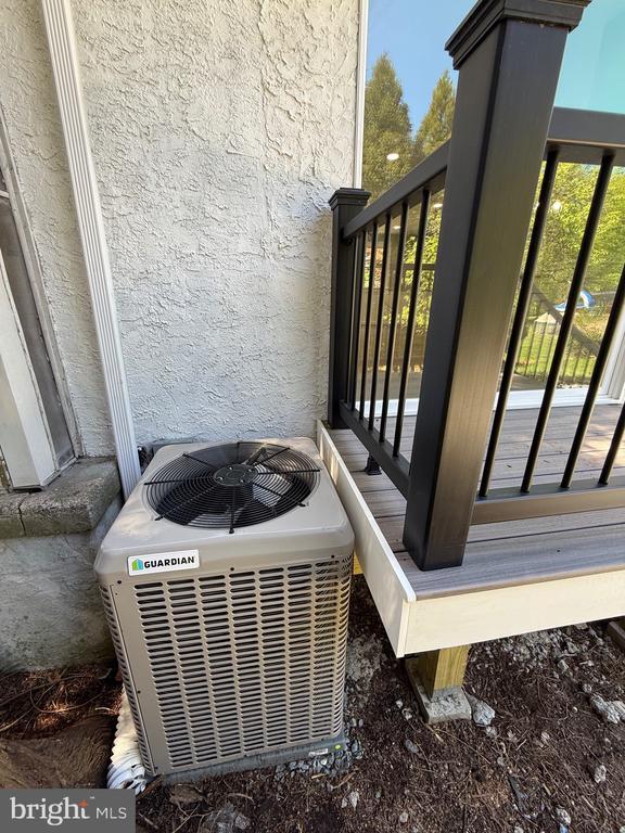 Building Photo - 1300 Kirks Ln