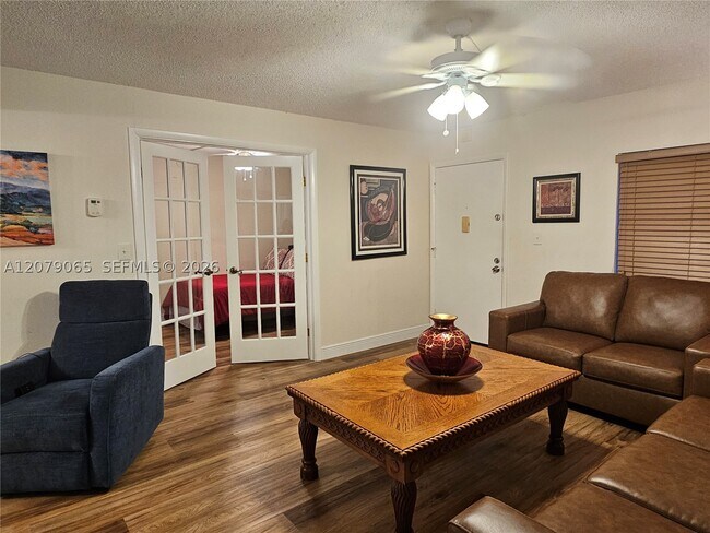 Building Photo - 8065 SW 107th Ave
