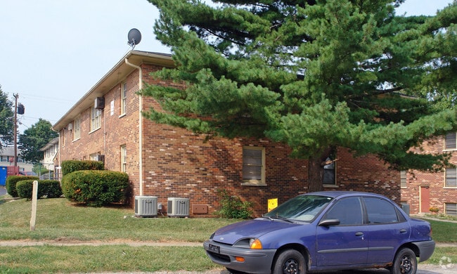 Building Photo - 1582 Martha Ct