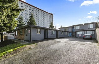 Building Photo - Pacific Terrace