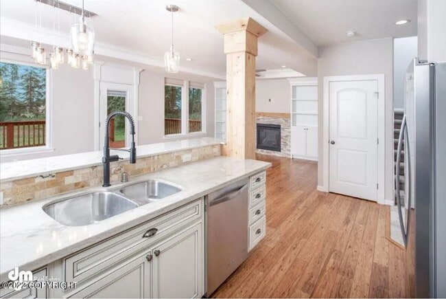 Building Photo - 4750 W Kaylee River Cir