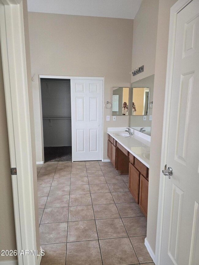 Building Photo - 13221 S 176th Ave