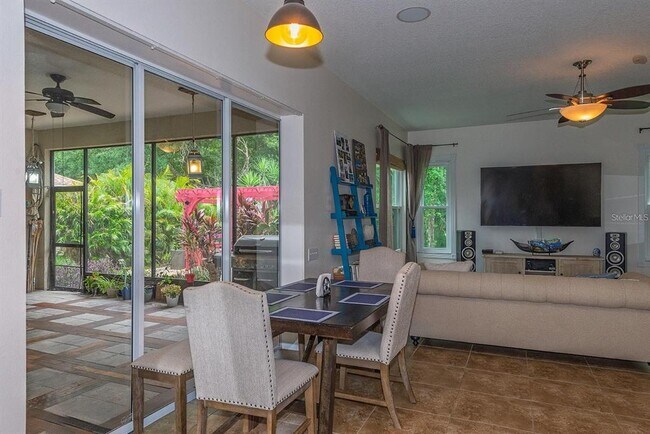 Building Photo - 5050 Silver Charm Terrace