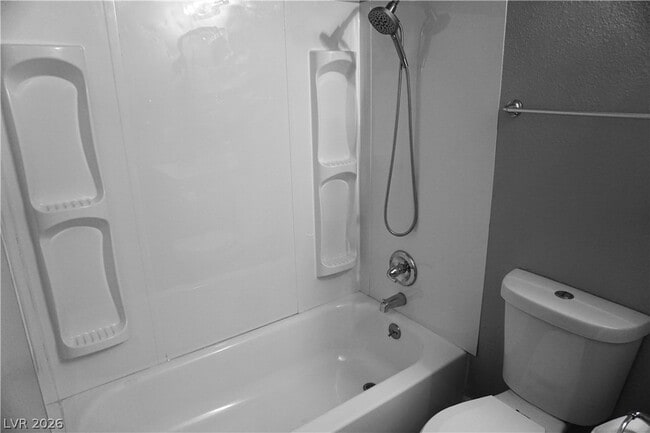 Building Photo - 7400 Alta Dr