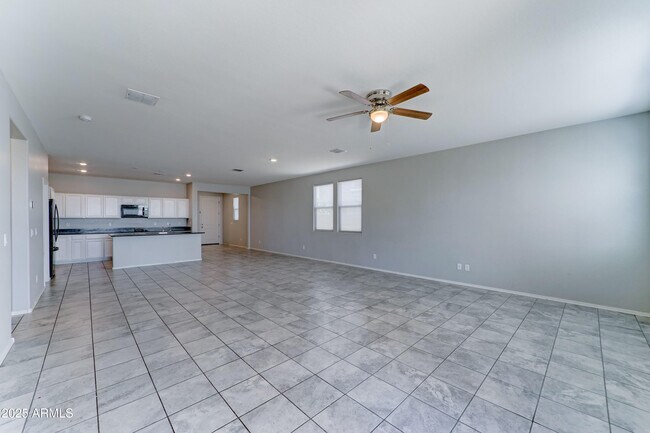 Building Photo - 25755 W Hazel Dr