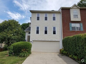 Building Photo - 1767 Mill Ct