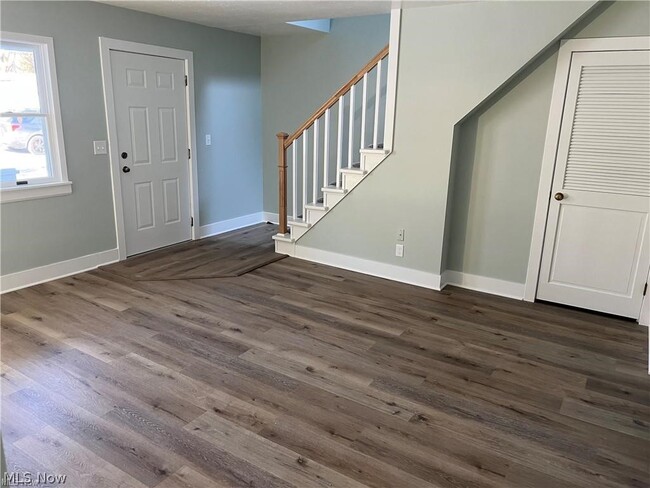 Building Photo - 145 Beck Rd