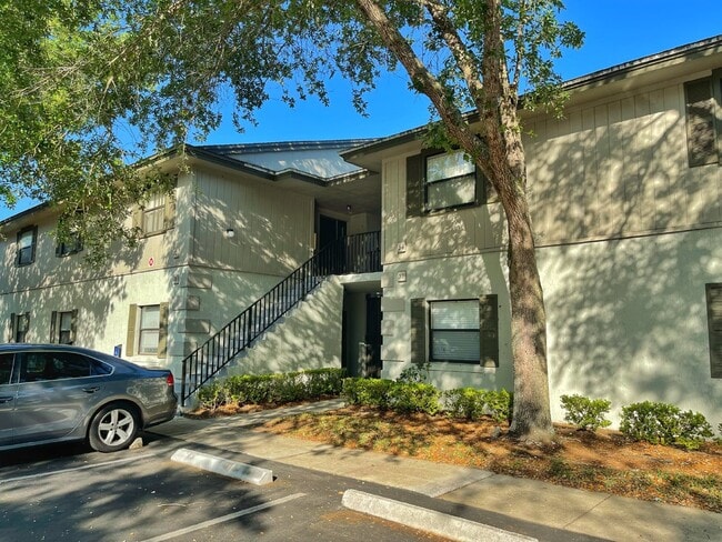 Building Photo - First floor 2BR/2BA Conquistador Condo