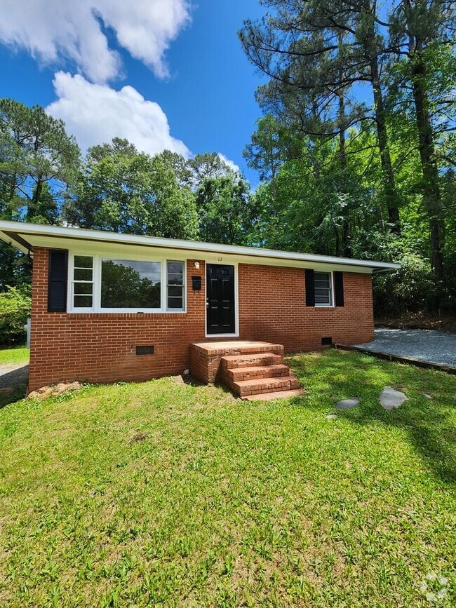 Building Photo - Chapel Hill / 3BR House on Bolin Heights A...