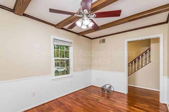 Building Photo - 14447 Cool Oak Ln