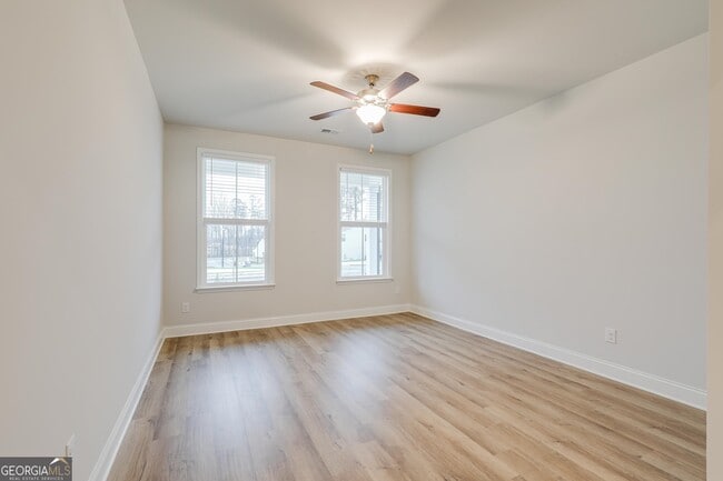 Building Photo - 376 Caledonia Ct