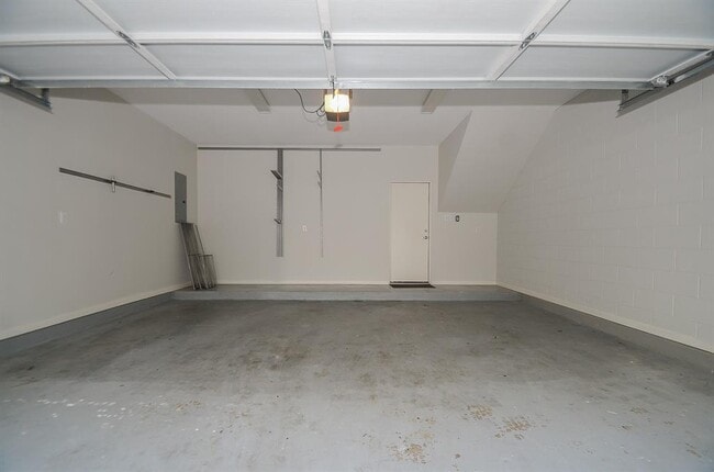 Building Photo - 1522 Blodgett St