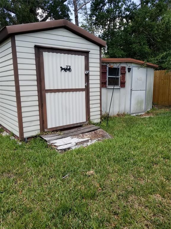 Building Photo - 1323 Sweetwood Blvd