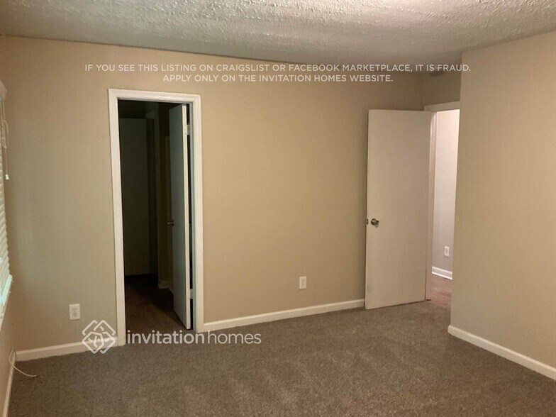 Building Photo - 6212 Westridge Trce