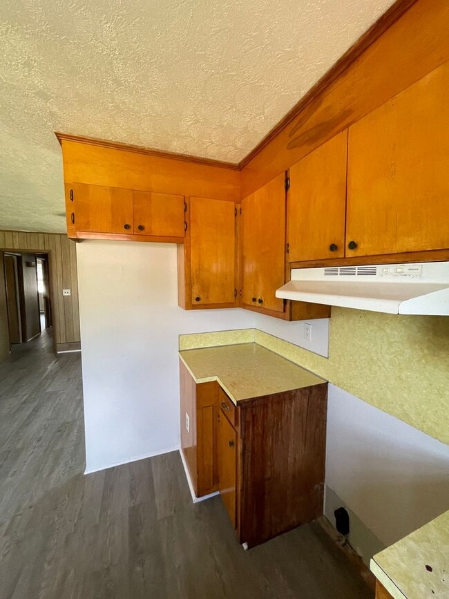 Building Photo - 1705 Windover Rd