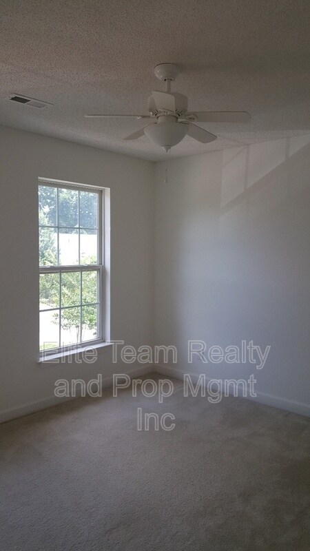 Building Photo - 8209 Lamplighter Pl