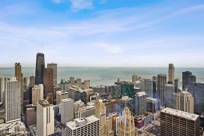 Building Photo - 401 N Wabash Ave