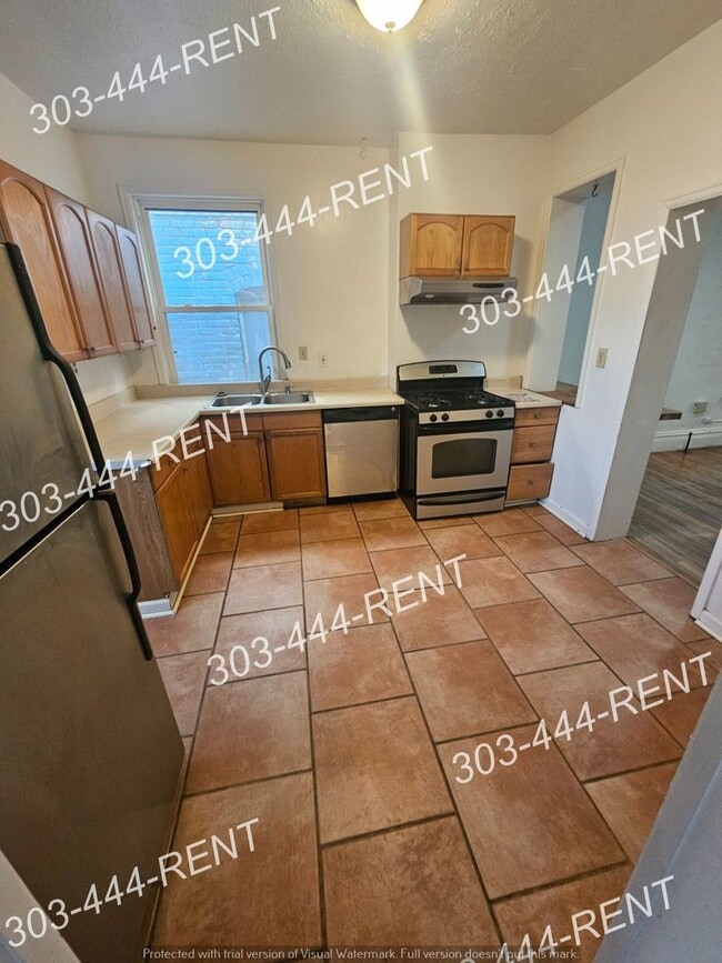 Building Photo - TR337