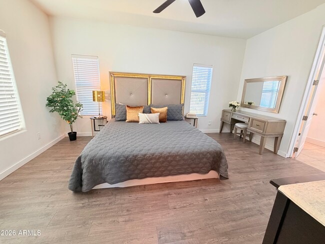 Building Photo - 1507 E Apollo Rd