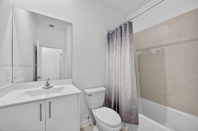 Building Photo - 26437 SW 149th Ave