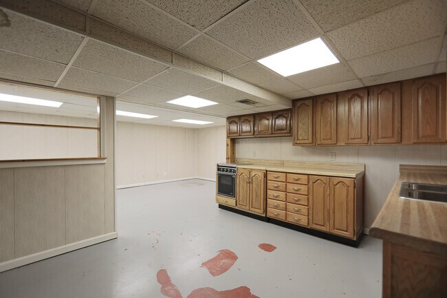 Building Photo - 2509 Paddock Ct