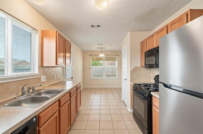 Building Photo - 17219 Osprey Landing Dr