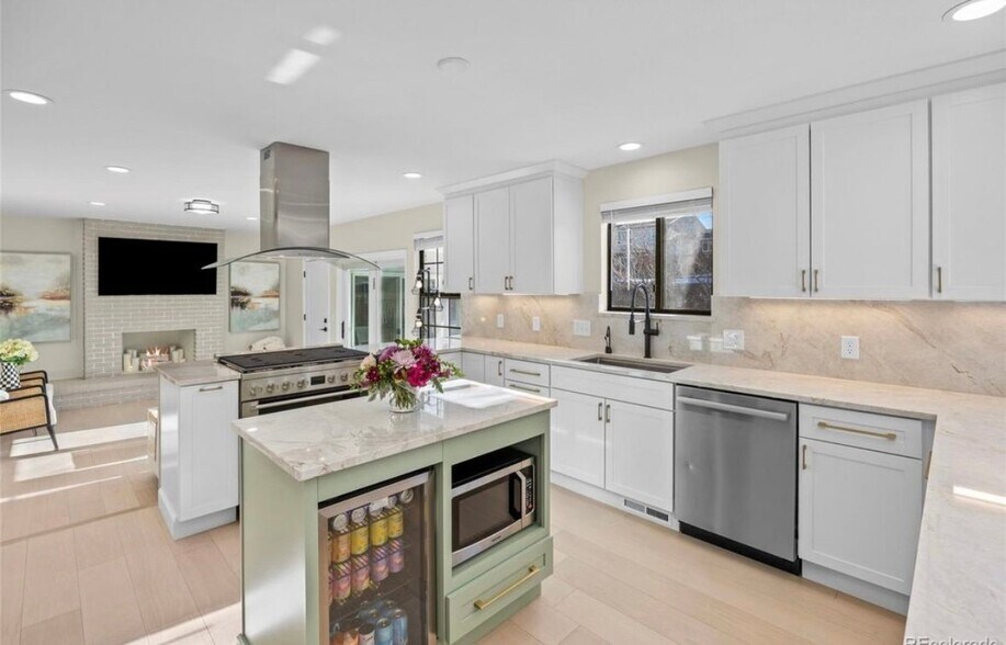 Building Photo - 5984 S Monaco Way
