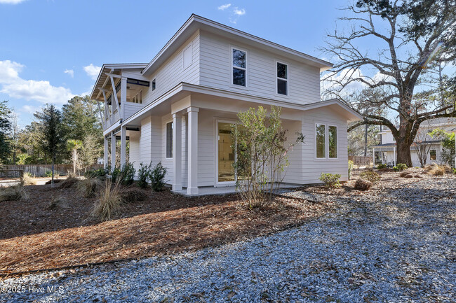 Building Photo - 1102 Tree Canopy Wy