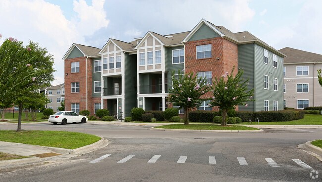 The Lakes at San Marcos Apartments Tallahassee, FL