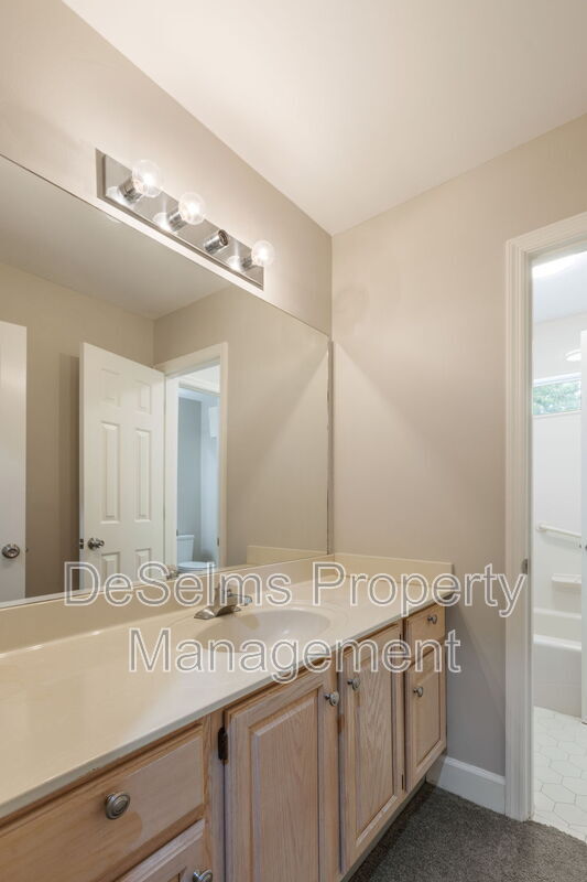 Building Photo - 1012 Beech Tree Ln