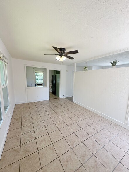 Building Photo - 628 N 36th St