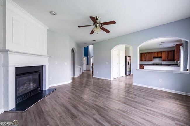 Building Photo - 7702 Parkside Dr